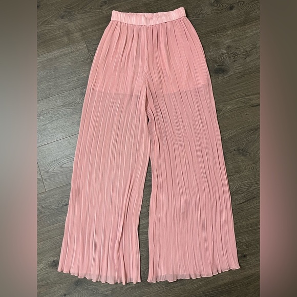 *NWT* Zara Micro-Pleated Wide Leg Sheer Pants with Built-in Shorts - Picture 1 of 5